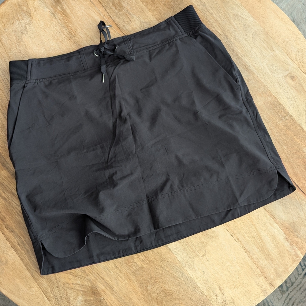 Athleta Black Skort with Ribbed Waistband